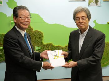 第２回東日本復興支援チャリティ　義援金贈呈のご報告「ガレキを活かす森の長城プロジェクト」